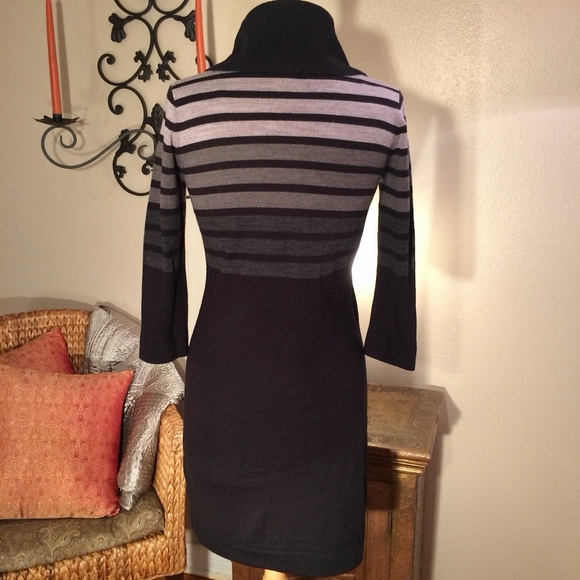 Ombre Striped Sweater Dress - Picture 4 of 7